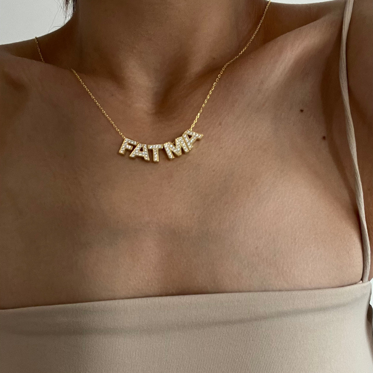 Kişiye Özel İsim Yazılı Zirkon Taşlı Büyük Harf Kolye | 925 Ayar Gümüş – Jeweliay Jewelry – 4