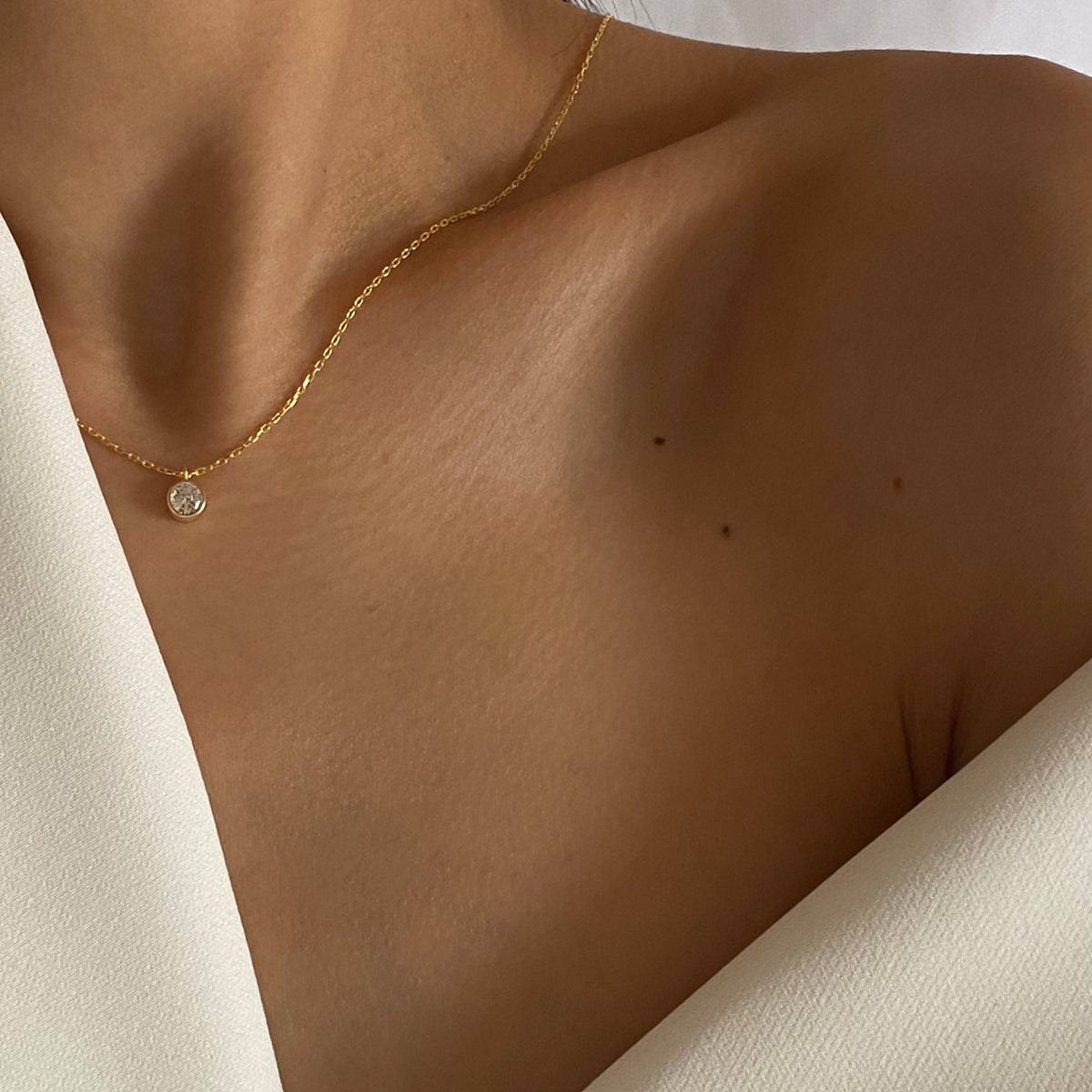 Mini Yuvarlak Zirkon Taşlı Kolye | 925 Ayar Gümüş – Jeweliay Jewelry – 4