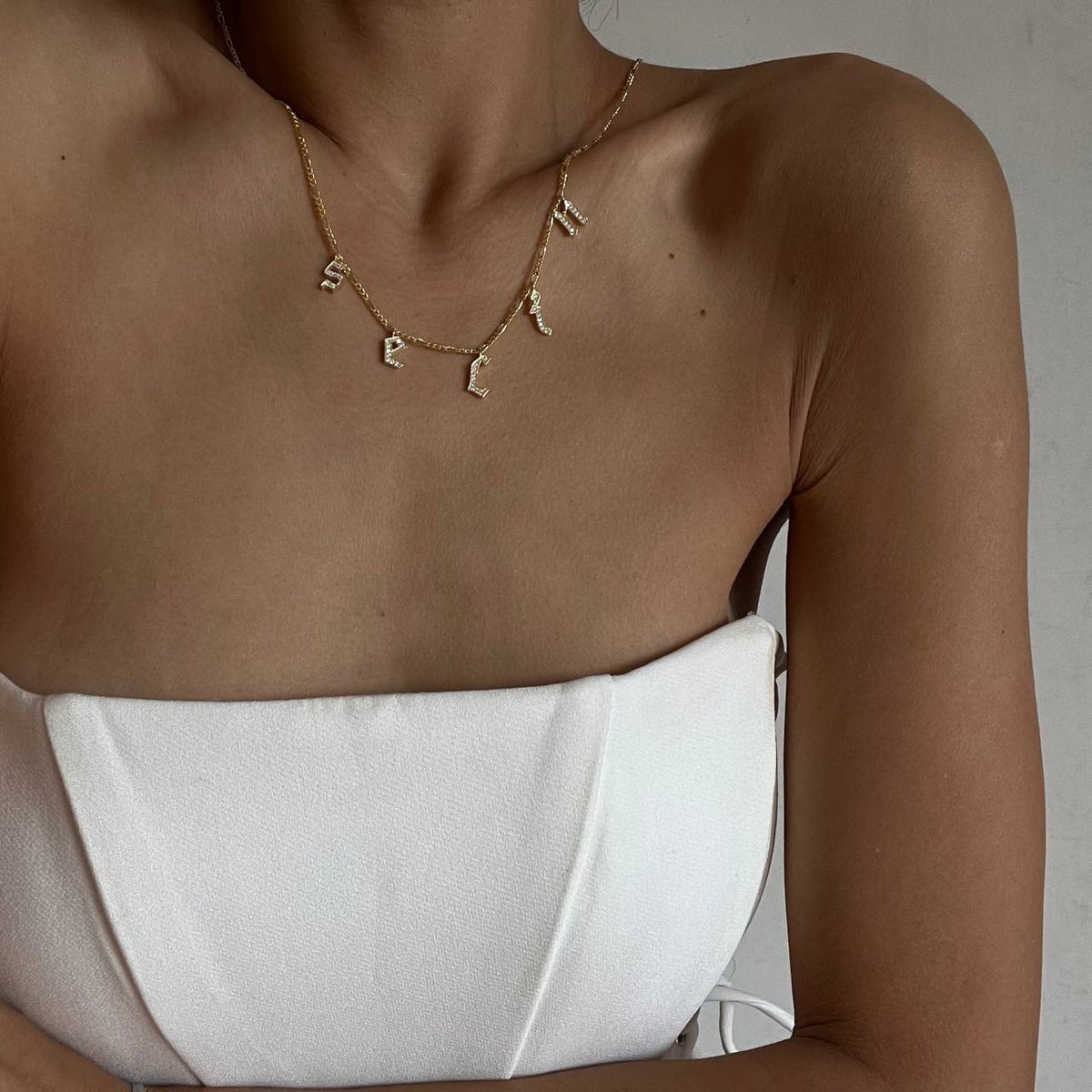 Kişiye Özel İsim Yazılı Taşlı Gotik Kolye | 925 Ayar Gümüş – Jeweliay Jewelry – 4